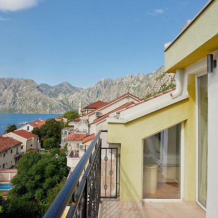 2Montenegro Mimoza Apartments Ντόμπροτα Εξωτερικό φωτογραφία