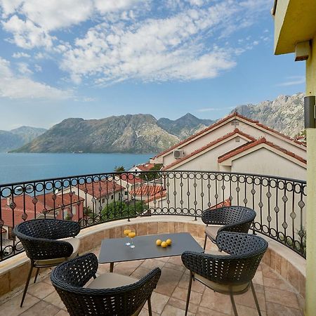2Montenegro Mimoza Apartments Ντόμπροτα Εξωτερικό φωτογραφία