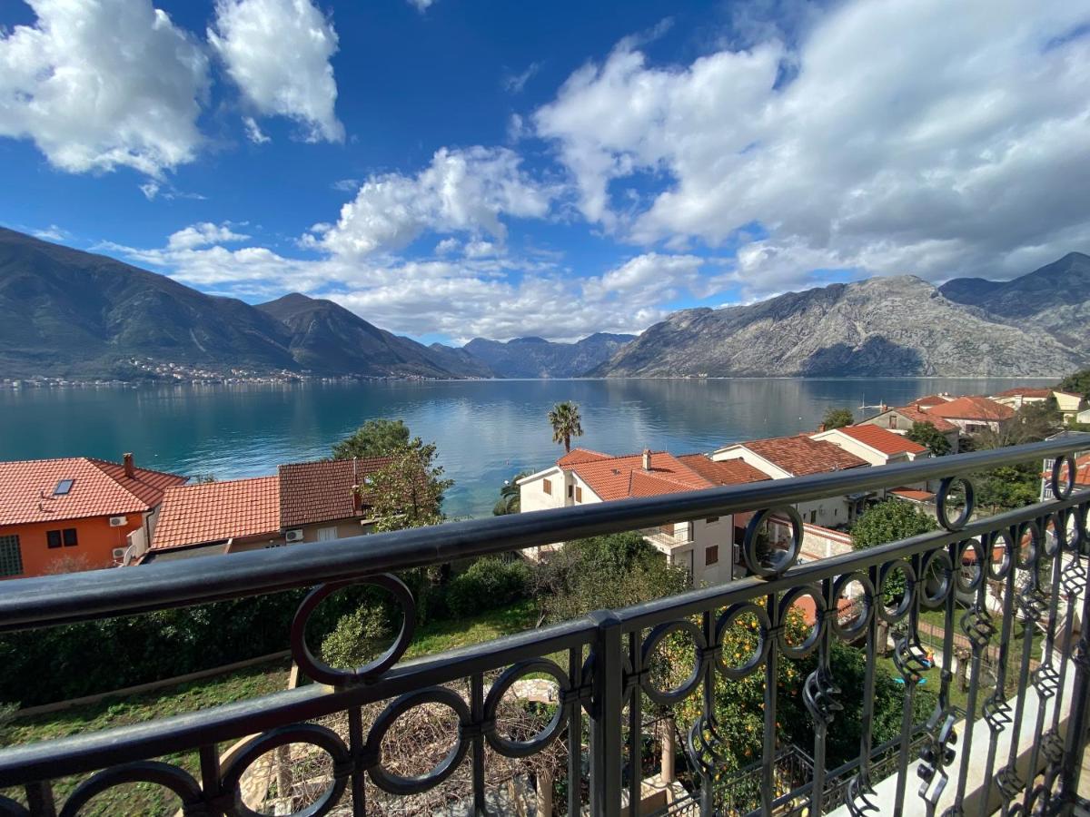2Montenegro Mimoza Apartments Ντόμπροτα Εξωτερικό φωτογραφία
